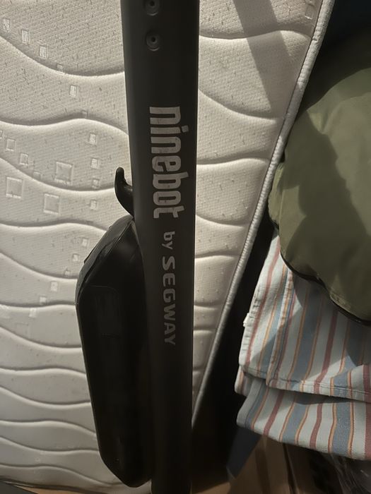 Trotinete eletrica em otimas condicoes