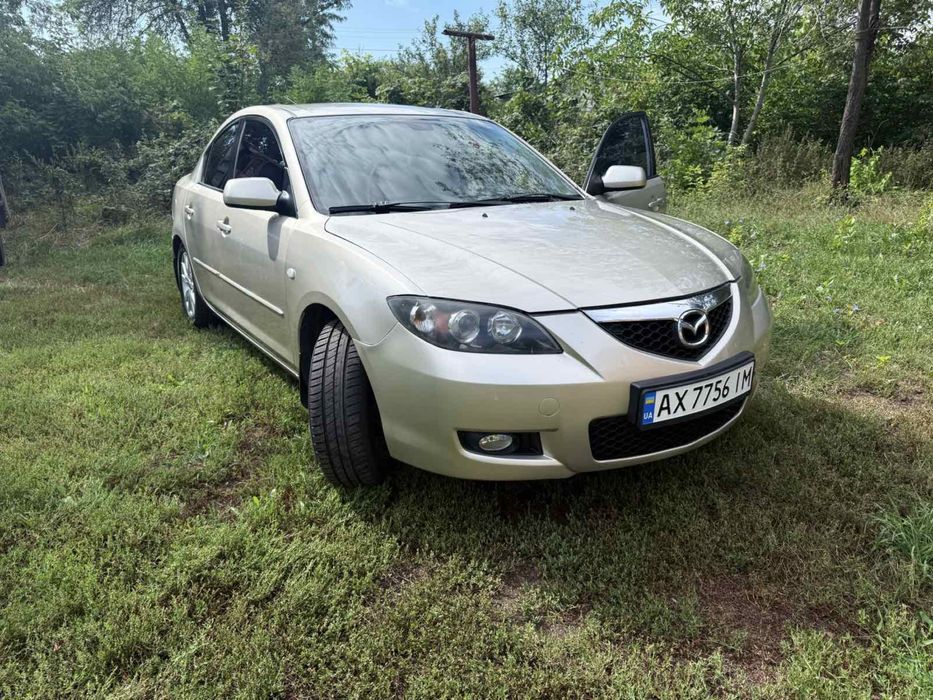 Продам гарний надійний автомобіль