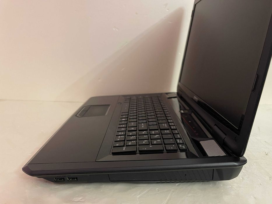 17.3" Экран!! Игровой MSI GT70 / Intel Core i7 / 16 RAM / Видео GTX  (4 ГБ)  + ГАРАНТИЯ!