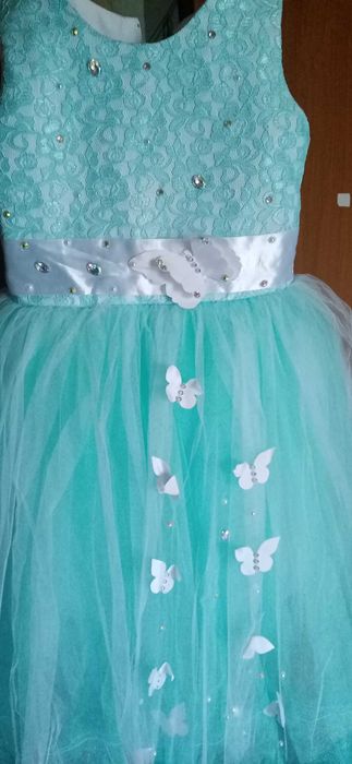 Святкова сукня, випускна