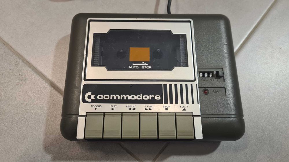 Commodore Plus 4