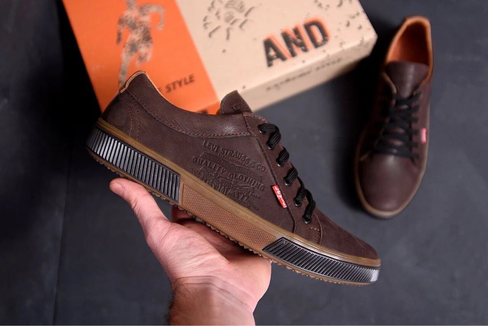 Чоловічі шкіряні кеди Levis Chocolate Classic