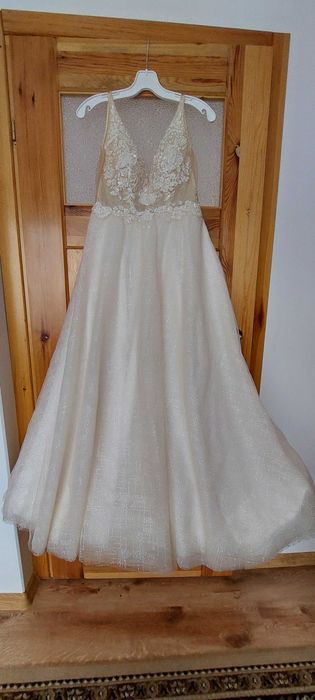 Suknia ślubna + welon
