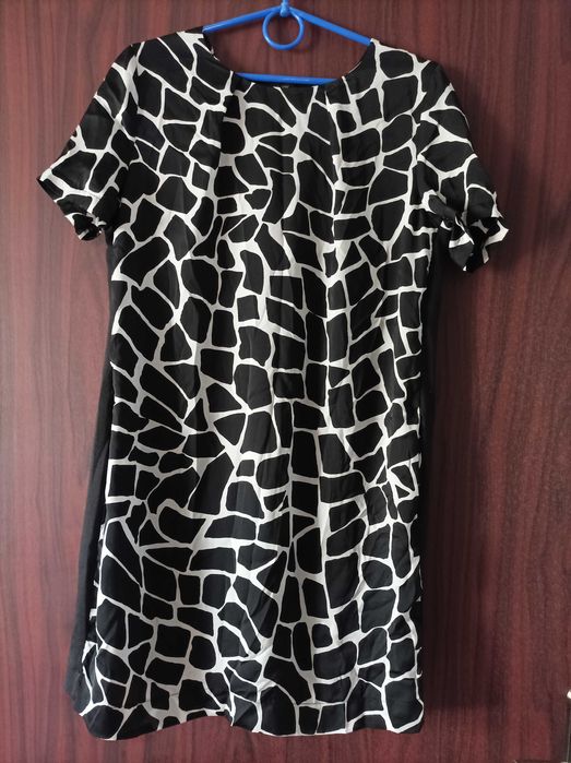 Sukienka czarna Le Group rozm M