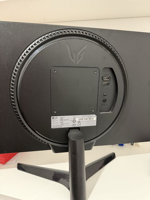 Monitor LG 24’ Full HD