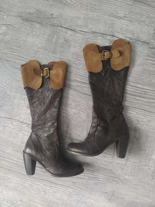 Włoskie skórzane brązowe kozaki na obcasie roz. 37