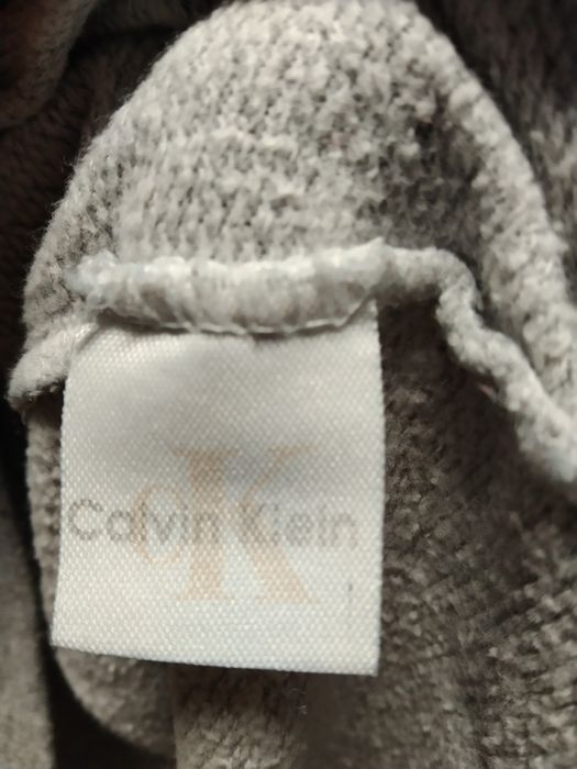 Продам гольф мужские Calvin Klein