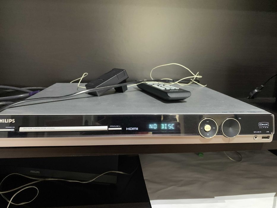 Sistema de cinema em casa DVD Philips 335w/12