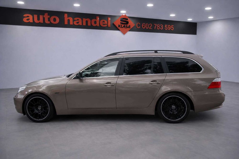BMW 523i 2.5 benzyna manual 177km e61 skóry piękna wersja wysposażenia