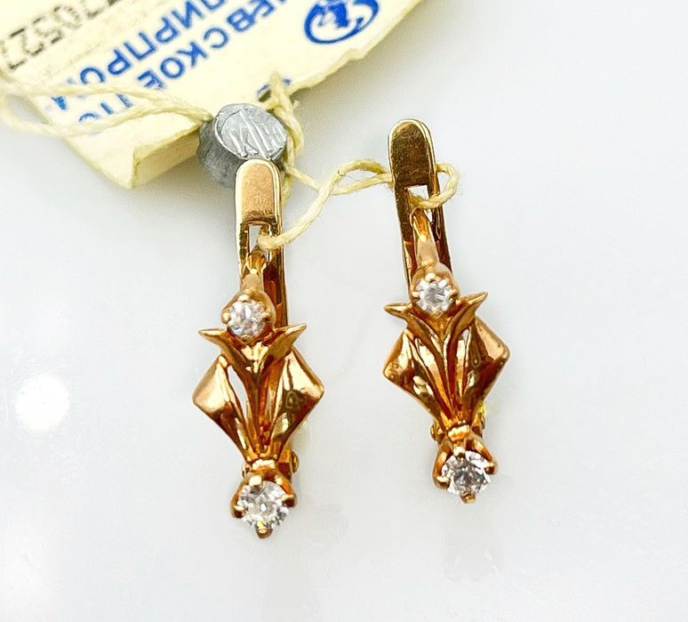 Золотые серьги 585