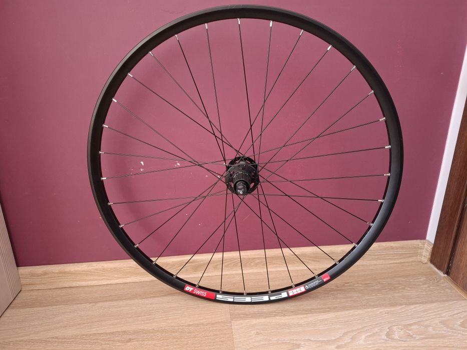 Nowe koło 28 29 dt swiss shimano xt tył