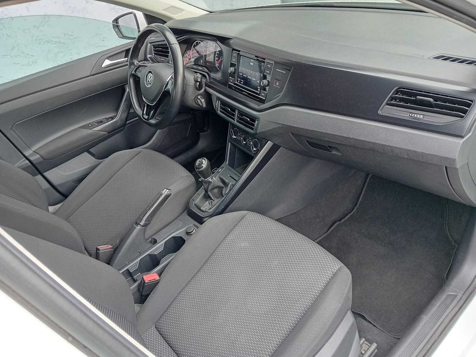 VW Polo 1.0 - Nacional ( pequeno sinistro )