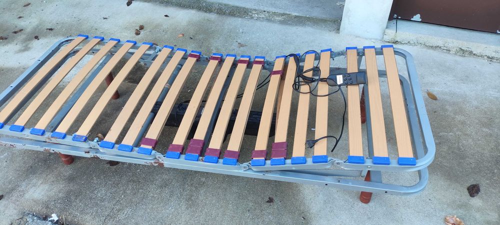 Cama articulada elétrica dobrável