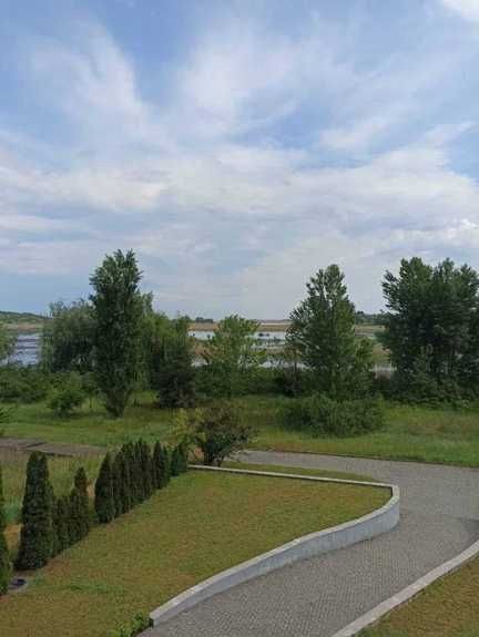 Оренда гарного будинку-котеджу на березі Дніпра, с. Кедина гора