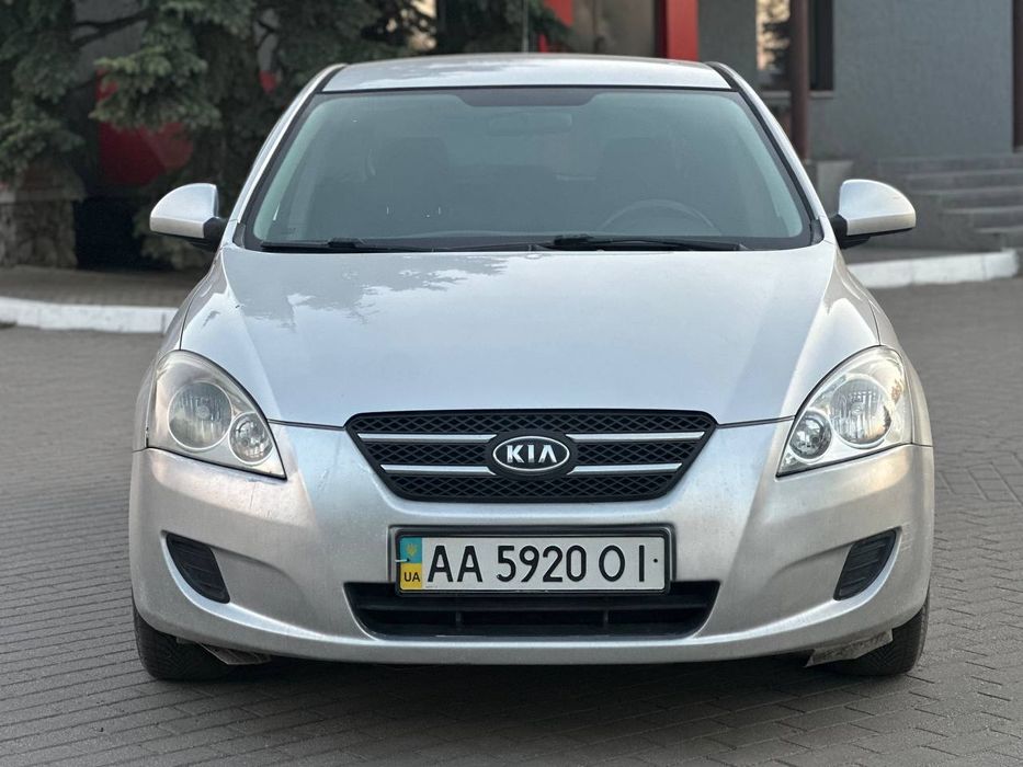 Срочно продам КИА Сид