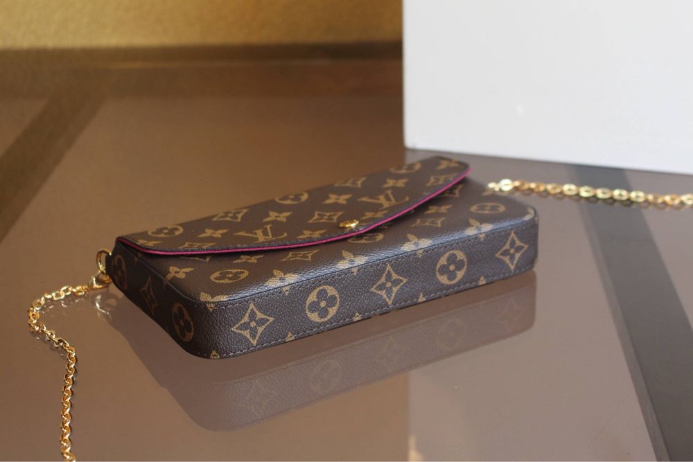 Сумка Louis Vuitton Pochette Félicie