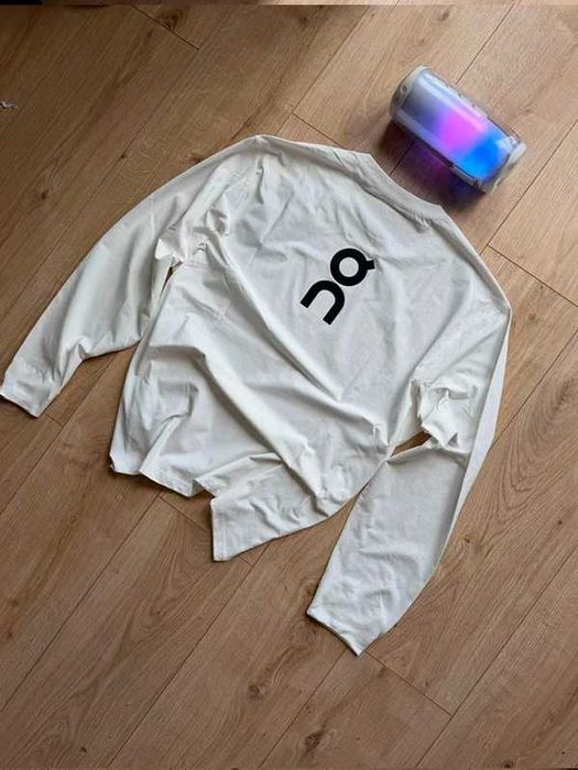 on cloud  Long sleeve лонг