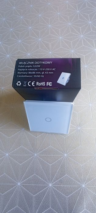 Wyłącznik dotykowy LED Nowy