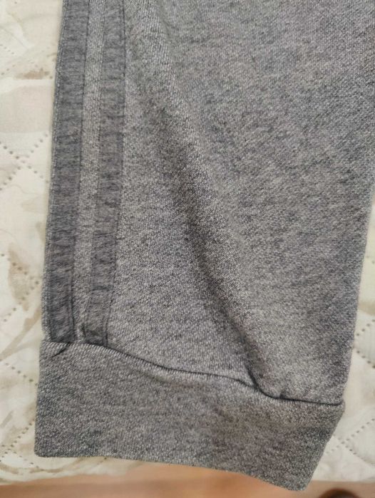 Calças de treino Adidas tam. L em excelente estado