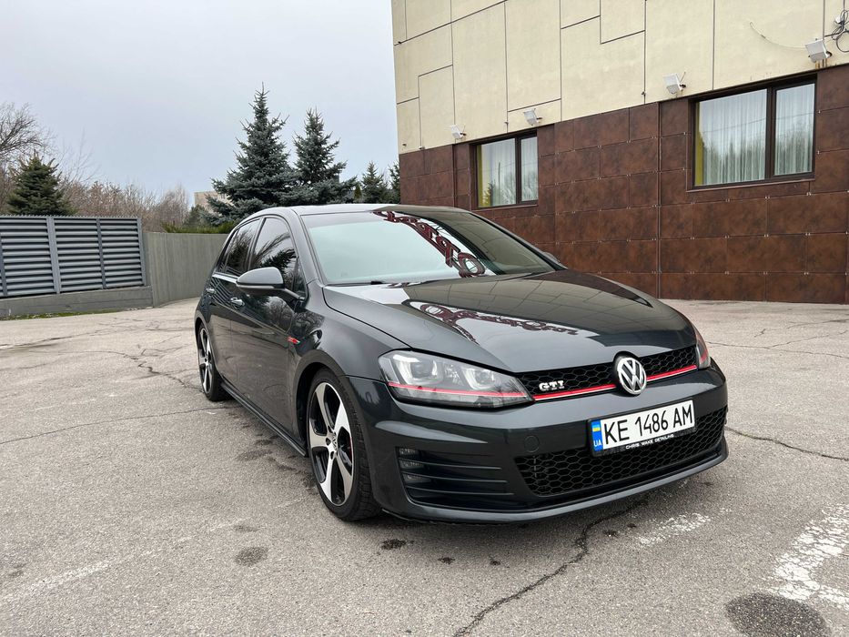 Volkswagen Golf 7 GTI