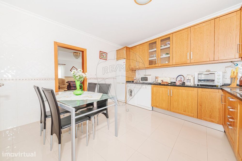 Moradia T6 para venda — Alvito, Beja