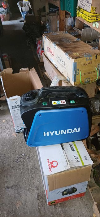 Легкий малолітражний інверторний генератор 1200 Ватт для побуту