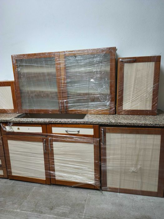 Móveis cozinha ótimo estado