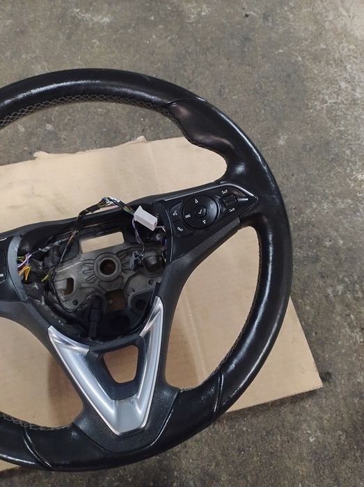 Kierownica multifunkcja grzana  Opel Astra K