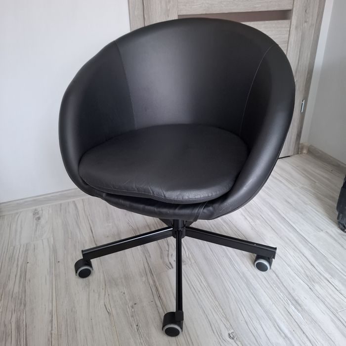 Fotel obrotowy IKEA SKRUVSTA