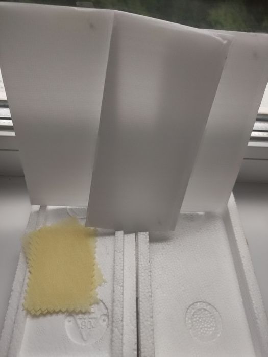 Защитное стекло для смартфона Самсунг галакси А 16! Новое, 3 штуки