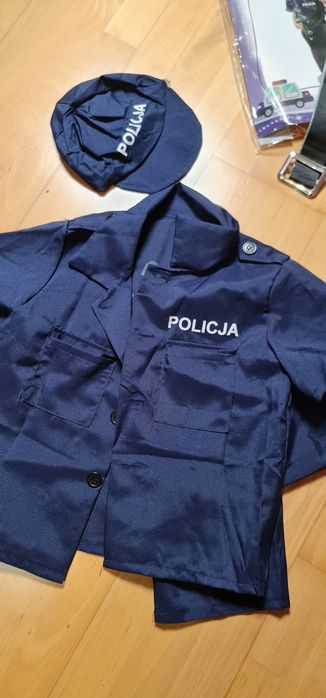 Nowy kostium policjanta dla chłopca 134/140 cm cm.