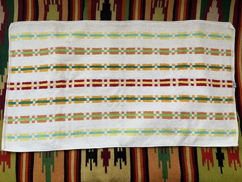 Рушники нові. 4 шт.