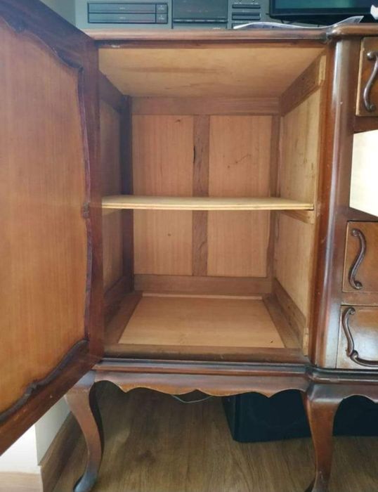 Aparador estilo Queen Negociável