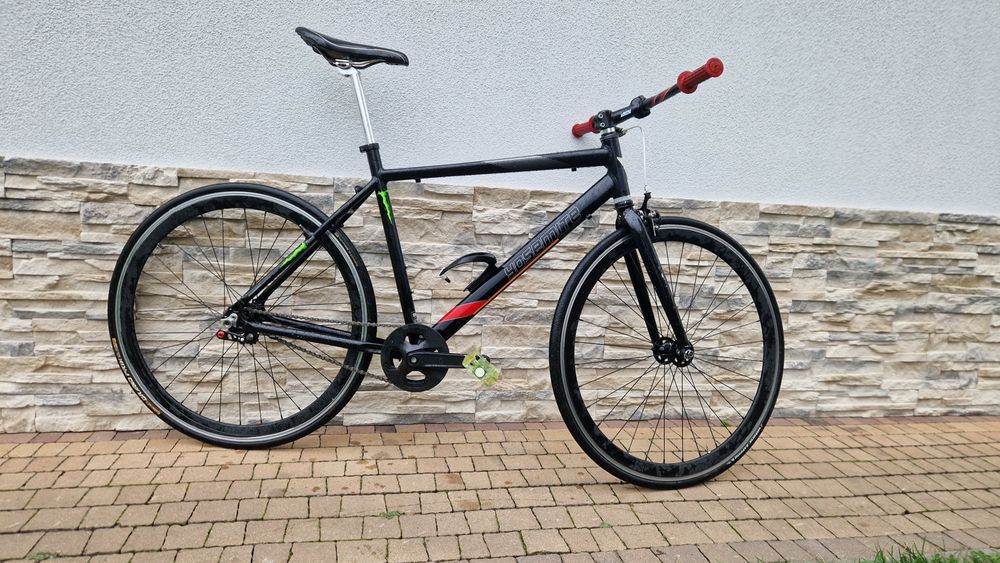 rower typu single speed alu carbon lekki