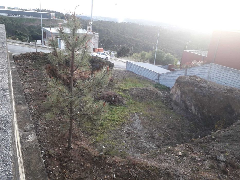 Terreno 600 m2 pronto a construir. SEROA - PAÇOS DE FERREIRA
