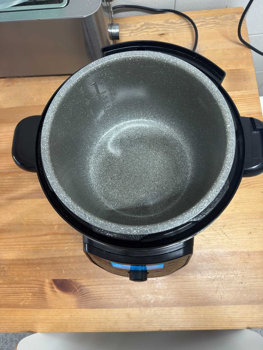 Panela Olla GM H Deluxe 6L – Usada