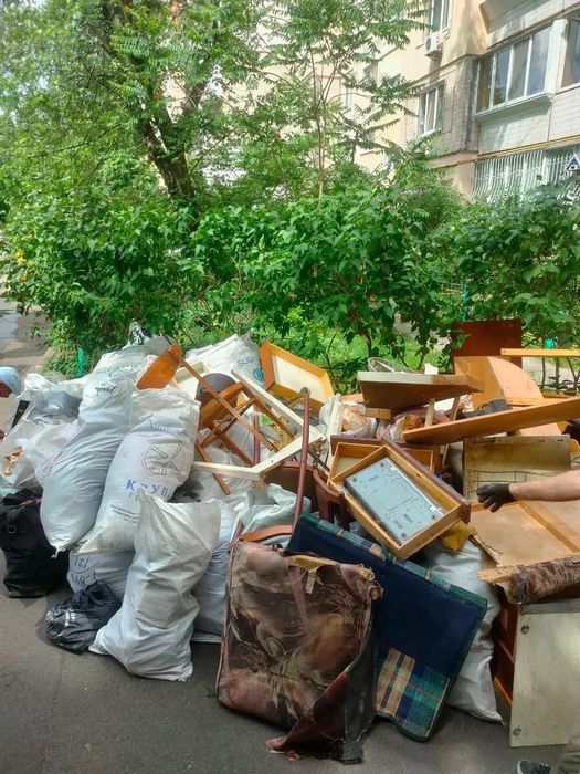 Вывоз старой мебели и хлама. Утилизация Мусоровоз КамАЗ ЗИЛ Газель Бус