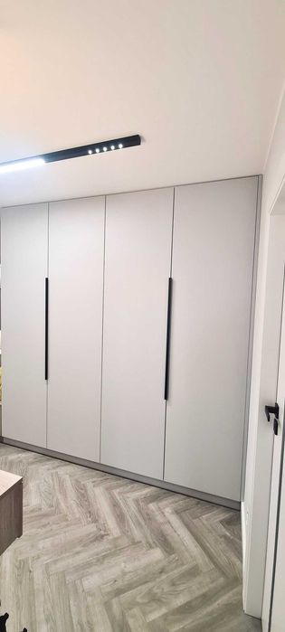 Wyceń Bezpłatnie Meble Na Wymiar - Zamów Pomiar Wraz z Próbnikami