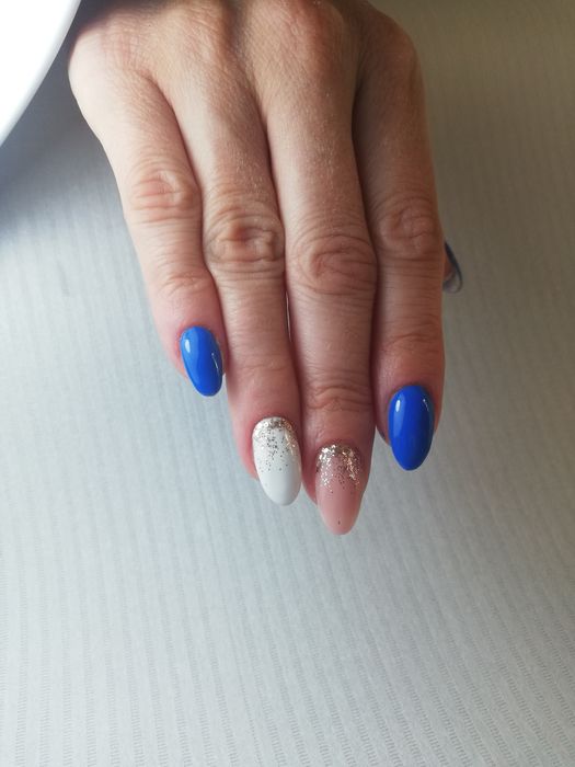 Manicure hybrydowy/ żele, uzupelnienie, pedicure