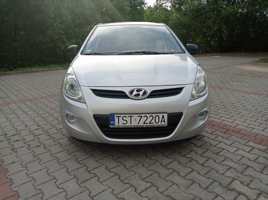 Hyundai i20 1.2 B 2010 Rok