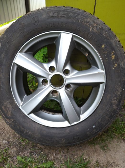 Продам колесо на легкосплавному діску