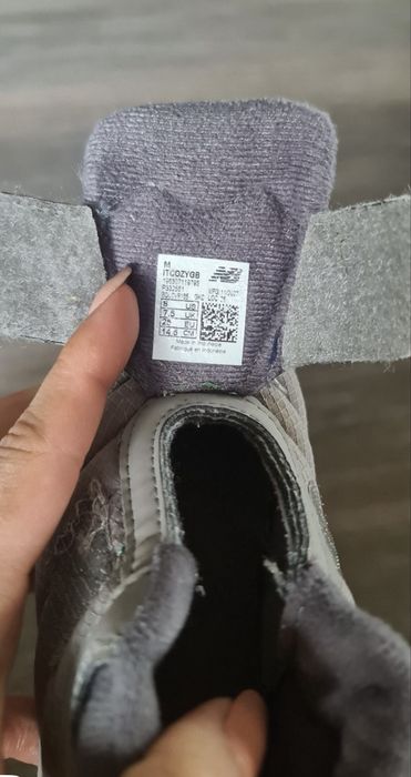 Buty dla chłopca na rzepy new balance Rozmiar 25