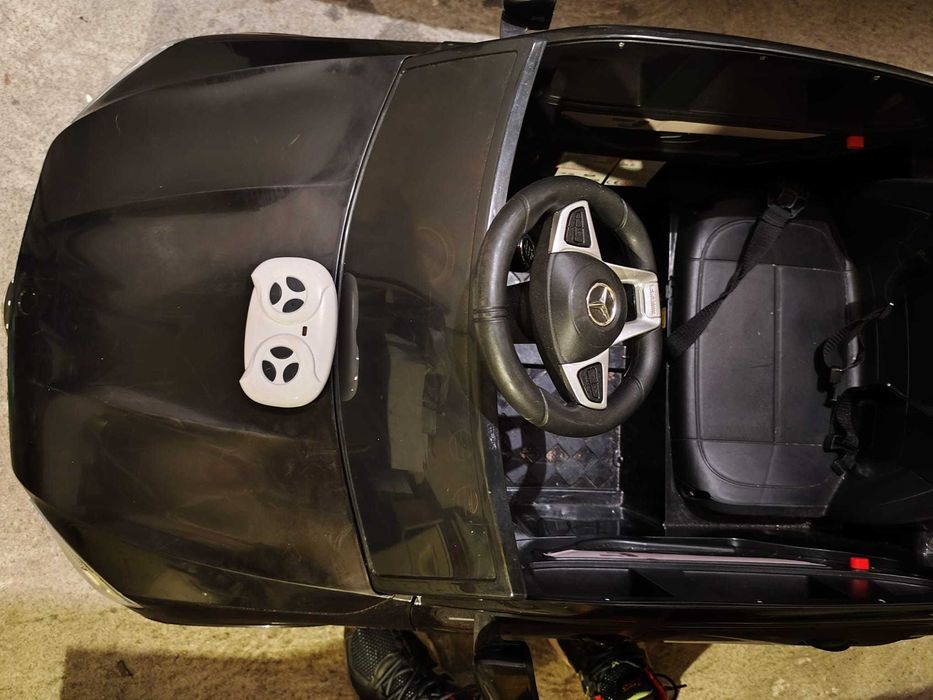 Mercedes para criança