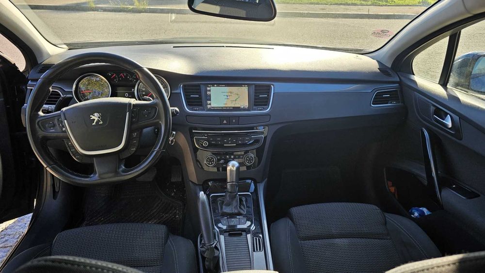Peugeot 508 SW 1.6 BlueHDi 120cv Automática – 2016