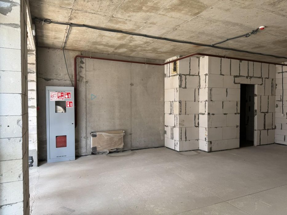 Аренда под магазин, салон, творческую студию, цветочный