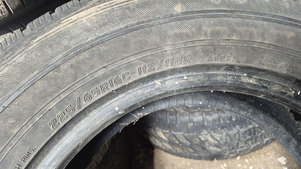 Falken eurowinter 225/65/16 C.  кількість 6шт