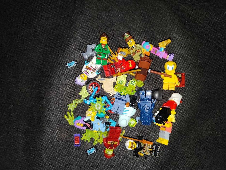 минифигурки лего и наборы в хорошем состоянии