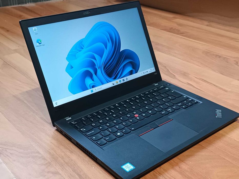 ThinkPad T480 • Ekran Dotykowy • i5 • 16GB RAM • 256GB NVMe • Win 11 Pro • Stan BDB