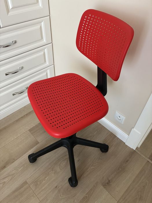 Krzesło obrotowe do biurka młodzieżowe stan bardzo dobry