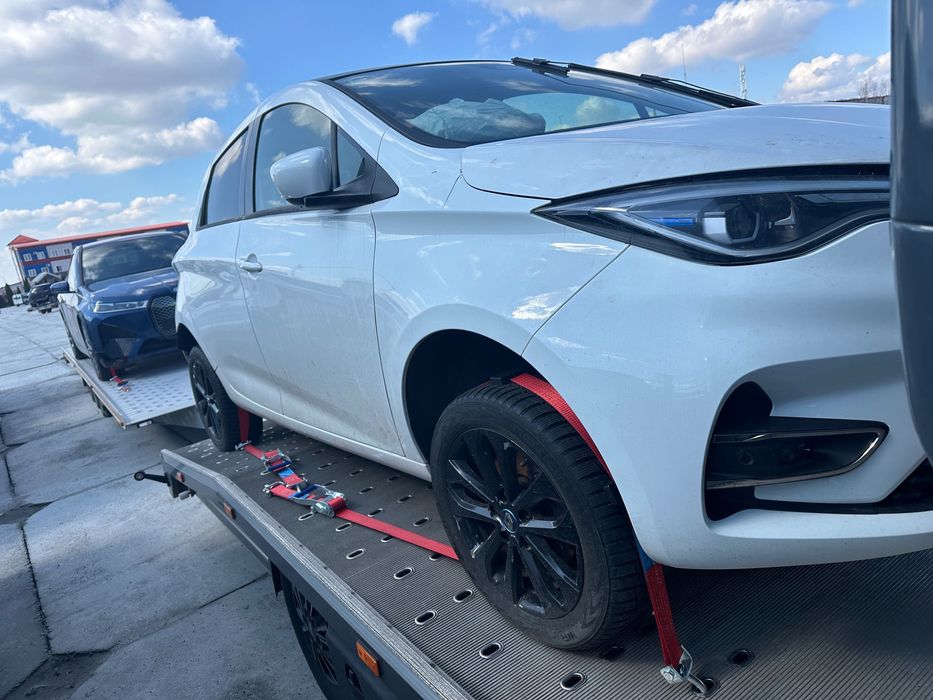 Послуги евакуатора по Україні та Європі